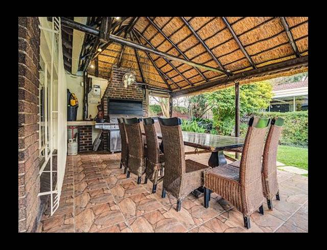 9 BEDROOM HOUSE FOR SALE IN BRACKENHURST